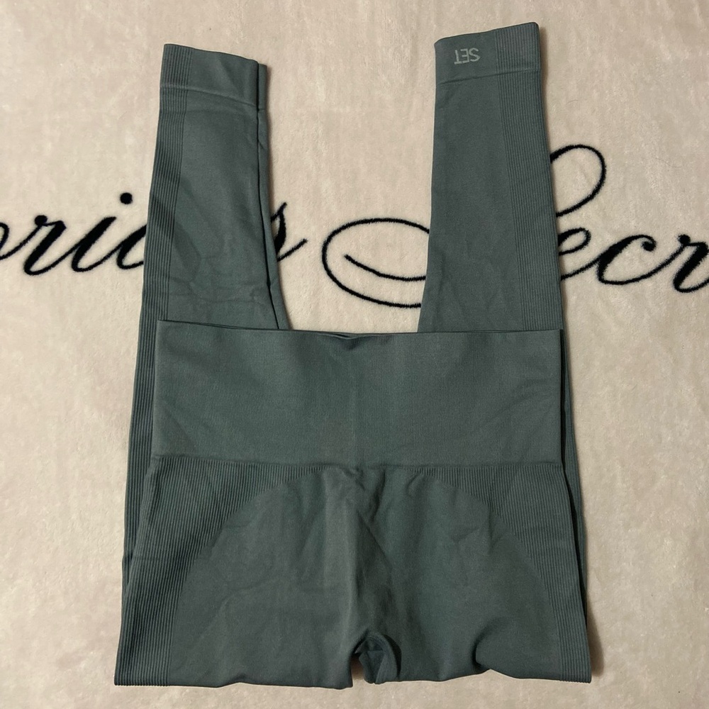 Set Active Leggings